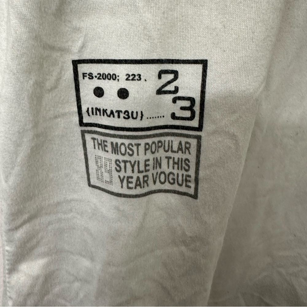 ‼️Gray and White Paint Spill Shirt - Picture 4 of 7